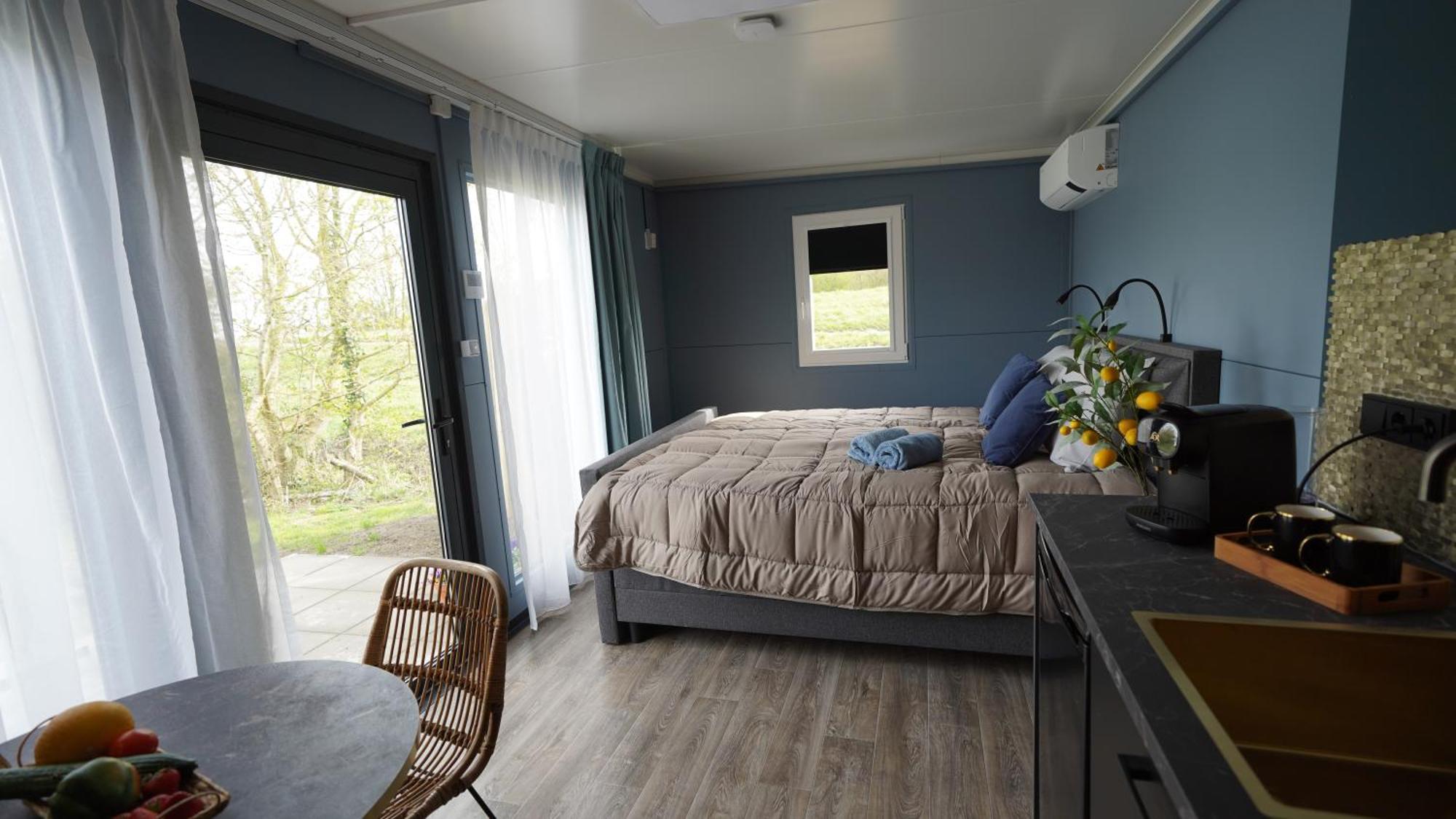 B&B Prive Tiny House Bij Zee ستيليندام المظهر الخارجي الصورة